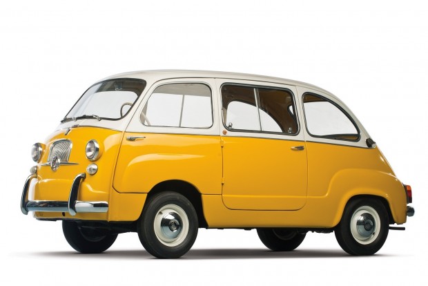 Sose találnád ki, mit rejtett az autóm 7 Szépnek csak jóindulattal nevezhető a Fiat 600 Multipla. De praktikus volt és ma vagyonokat ér