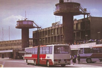 Retró köntösben születik újjá a MALÉV Ikarus busza