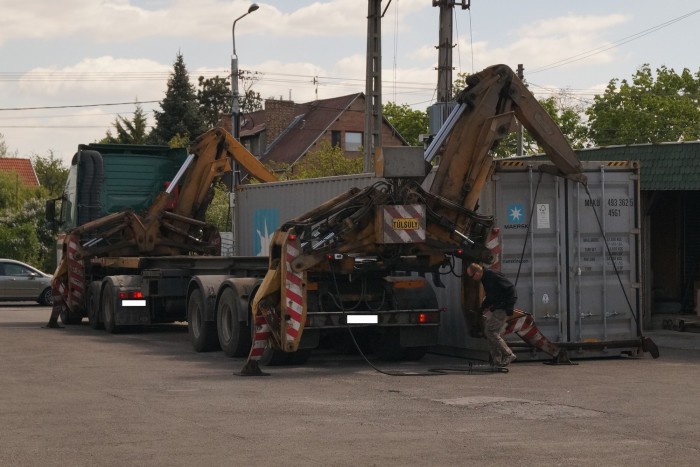 Így érkezik meg az Amerikából hozott álomautó 8 | Vezess Lerakodás - ennyi