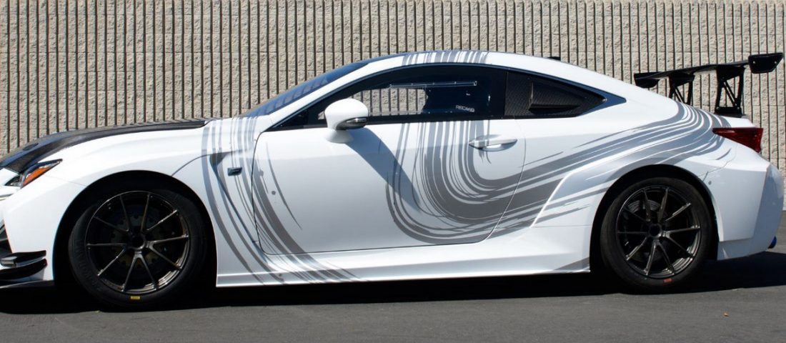 Versenyautó-tanulmány a Lexustól