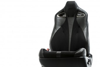 Tökéletes oldaltartást ígér a Lexus új sportülése