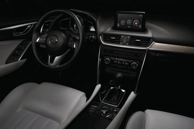 A Mazda bemutatta sportterepjáróját 1 Mazda CX-4