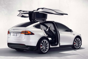 A Tesla valami nagyon nagy dolgot akar csinálni