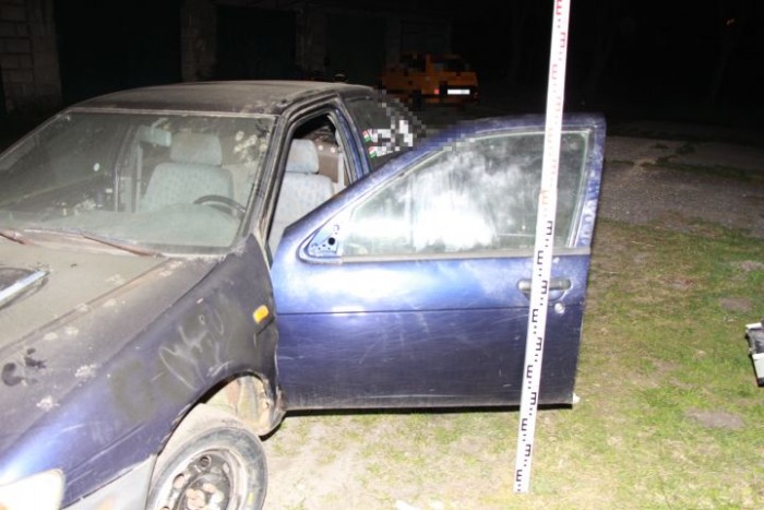 Versenyautót akart lopni, de nem tudta beindítani