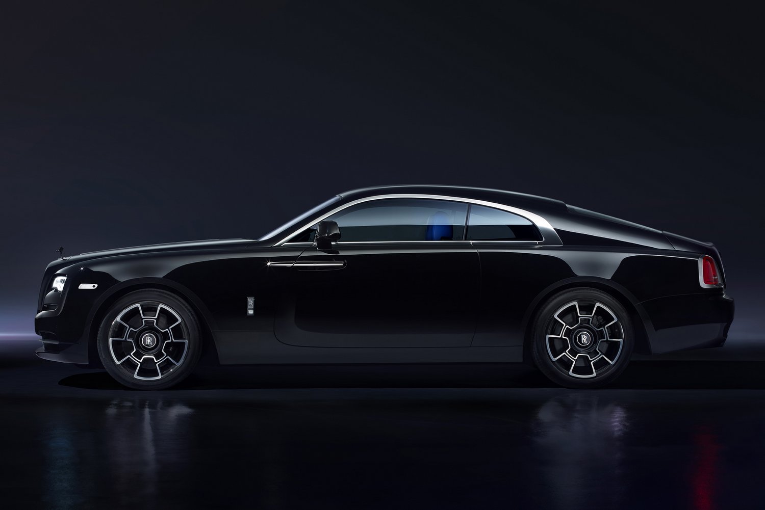 A fiatal vásárlók felé nyit a Rolls-Royce 11