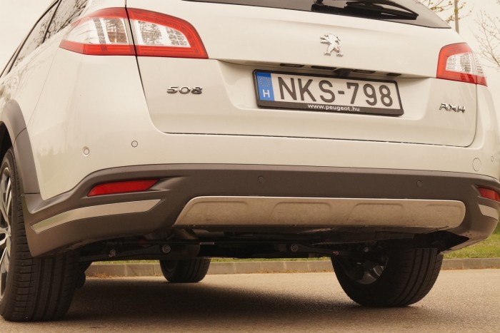 Hátul nincs hajtás a dízel RXH alatt