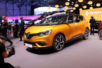 Dízellel jön az olcsóbbik hibrid