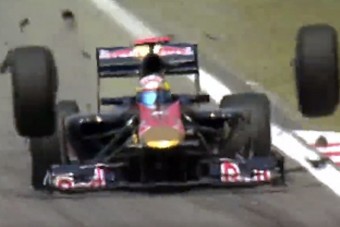 F1: Videón a Kínai Nagydíj legfurcsább balesete