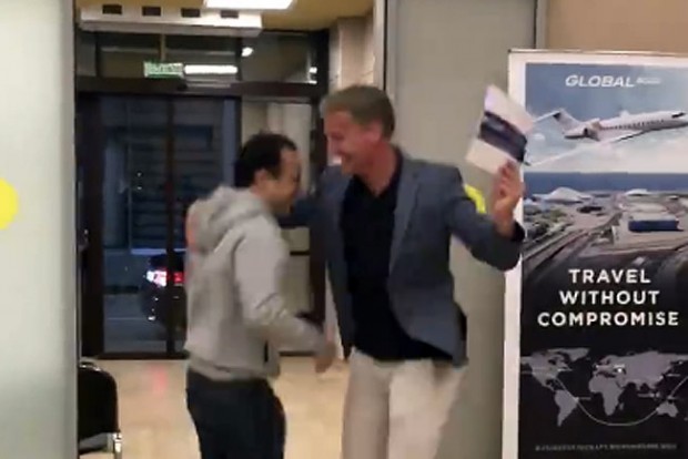 F1: Videón Massa és Coulthard kínos tánca