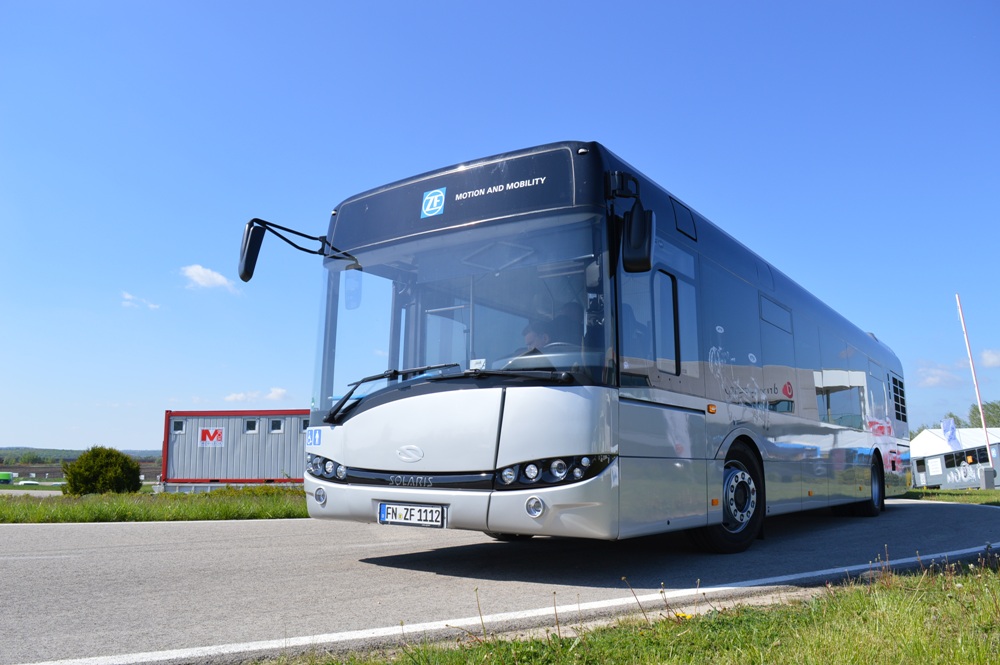 Magyar buszpremierek Zsámbékon 29