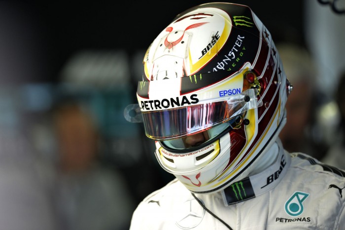 F1: Hamilton el van átkozva?