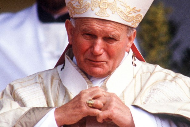 Szaddám szobra ledől, Baumgartnerét ácsolják 2 z2