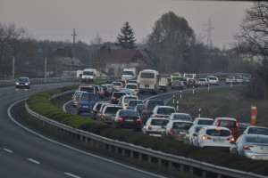 Az M7-es már délben tele volt a Balaton felé