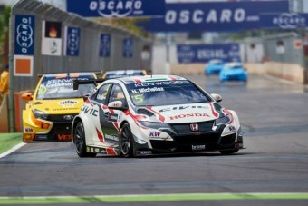 Michelisz Norbert az ötödik helyen hozta be a Hondát