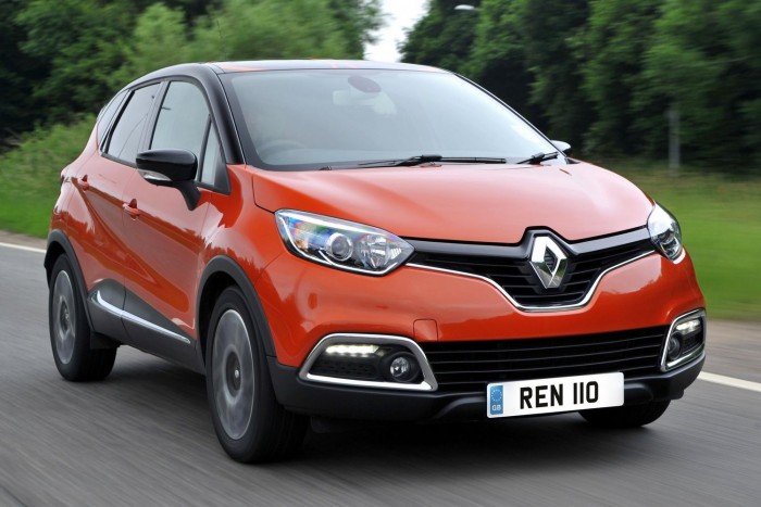 Magyar autó nyert Angliában 19 | Vezess A legjobb olvasói értékelést elnyert autó: Renault Captur