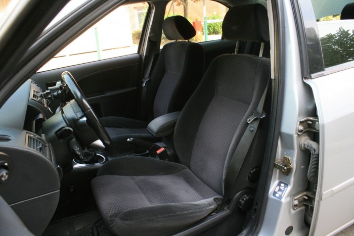 Átlagos a belső kopása, így néz ki 200 ezer km után az ülés