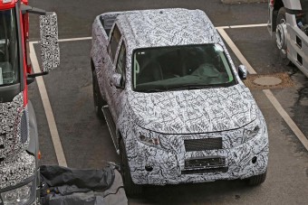 Célegyenesben a Mercedes prémium pickupja