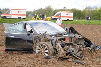 Iszonyatos balesetet élt túl öt tinédzser