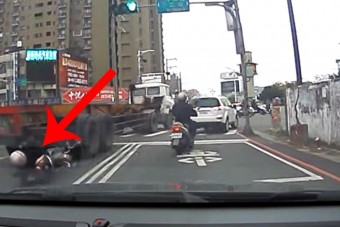 Sisak nélkül ez a koponya biztos betörik - Videó