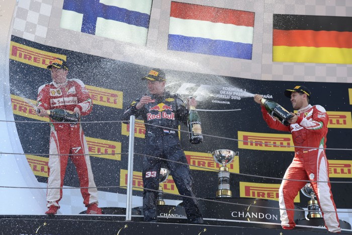 F1: Verstappen nem hiszi, a többiek morognak