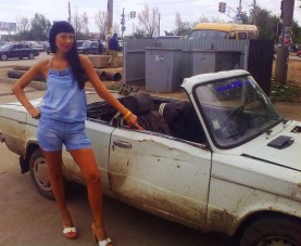 Ezen a 12 otthon tákolt kabrió Ladán garantáltan röhögni fogsz