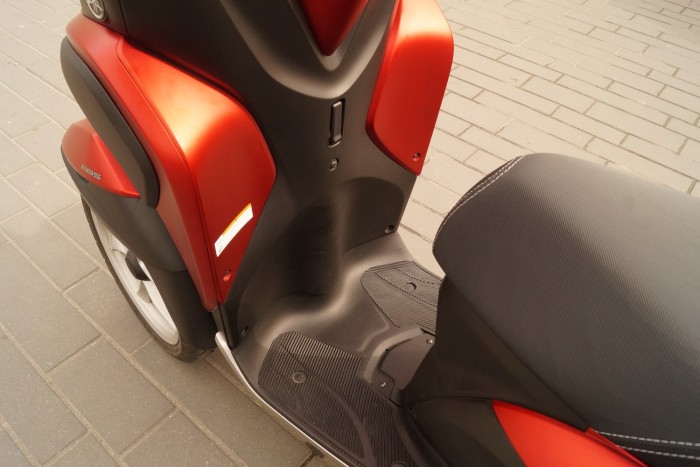 A lábat nem lehet előrenyújtani