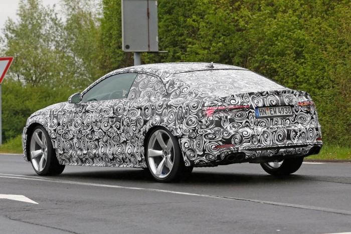 Közel 500 lóerős lesz, jövőre jön az új Audi RS5 2 audi-rs5-mule-008_0