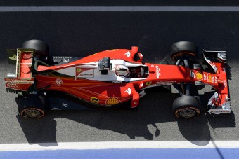 F1: A Ferrarié lesz az első 2017-es tesztautó