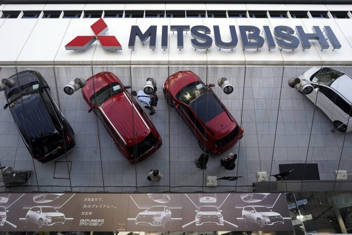 Dagad a Mitsubishi fogyasztási botránya