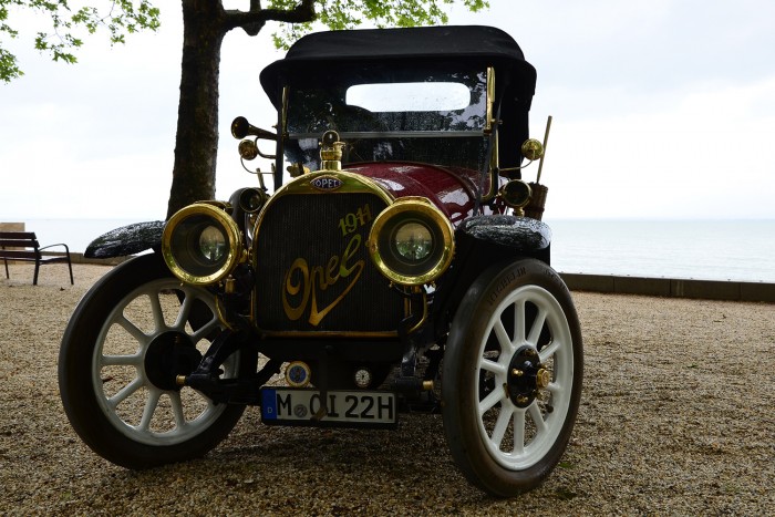 Veteránok lepik el pénteken Budapestet