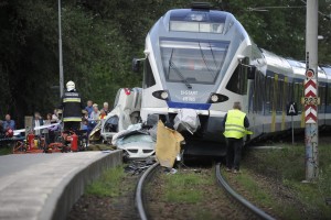 Durva fotókon a versegyházi vonatbaleset