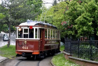 A nap képe: munkába állt a nosztalgiavillamos