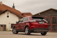 Ford Edge: a barátságos behemót 52