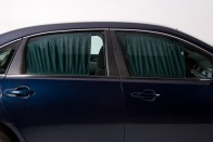 “Emberi” bőrrel borítottak egy belteret 1