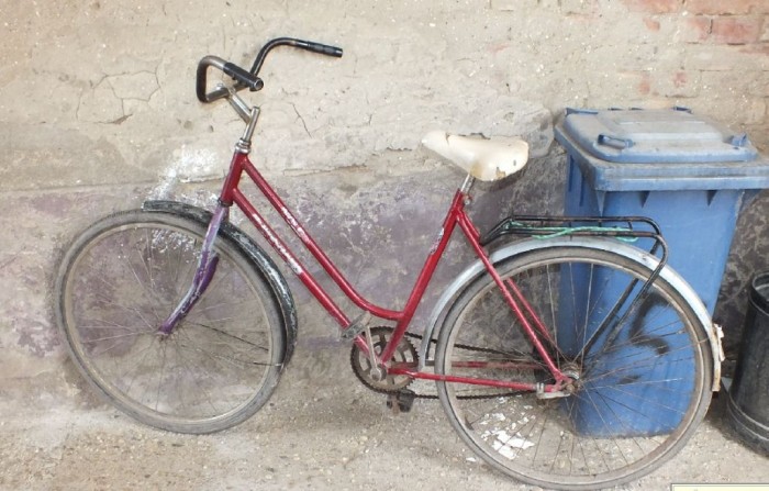 Sasszemű vagy? Segíts a rendőrségnek! 9 | Vezess Ezt a bringát hagyta ott