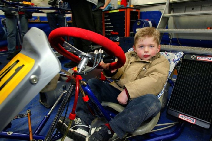 A bölcsőből a Forma-1-be – Verstappen “az évszázad tehetsége” 2 | Vezess kis_verstappen