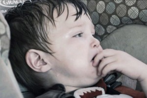 Tűzőnapon, autóban hagyták a gyereket Budapesten