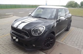 Magyar rendőrök kapták el az autótolvajokat