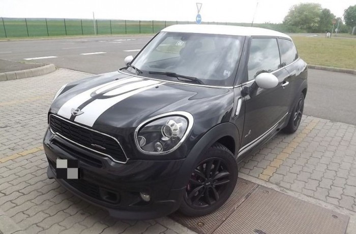 Magyar rendőrök kapták el az autótolvajokat