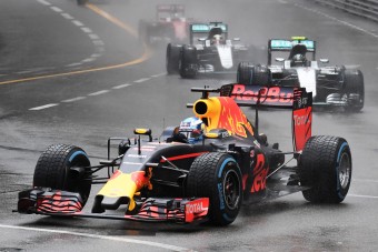 F1: Ricciardo reméli, hogy a sors egyenlít Monacóért