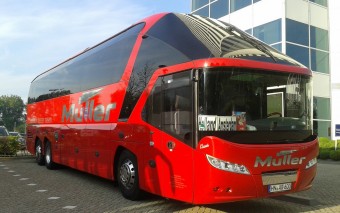 Német busszal kampányol a Brexit mellett London volt főpolgármestere