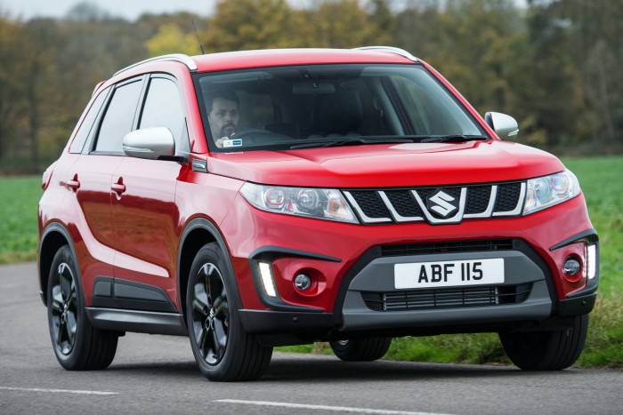 Magyar autó nyert Angliában 12 | Vezess A legjobb crossover: Suzuki Vitara