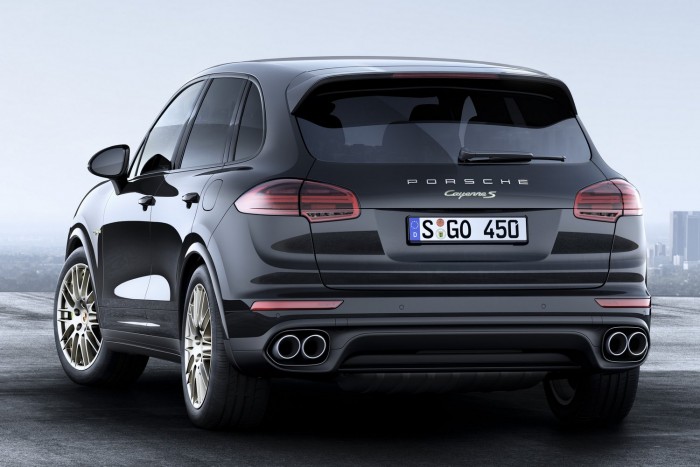 Csalásgyanúba keveredett a Porsche Cayenne