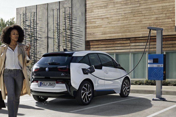 BMW i3