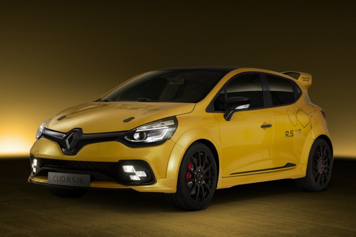 A Renault-nak elment az esze, szerencsére