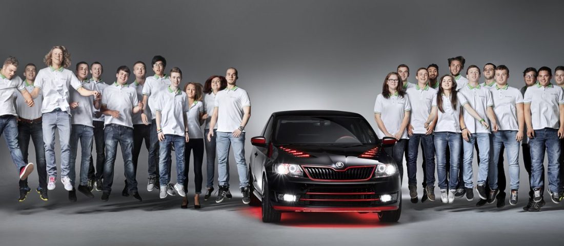 Vadonatúj Škoda kupé két apró hibával