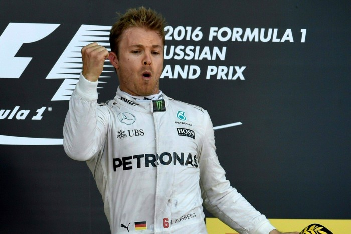 F1: 14 milliót fizettek Rosberg overalljáért