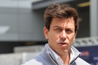 F1: A Merci-főnök nem lesz Ecclestone utódja