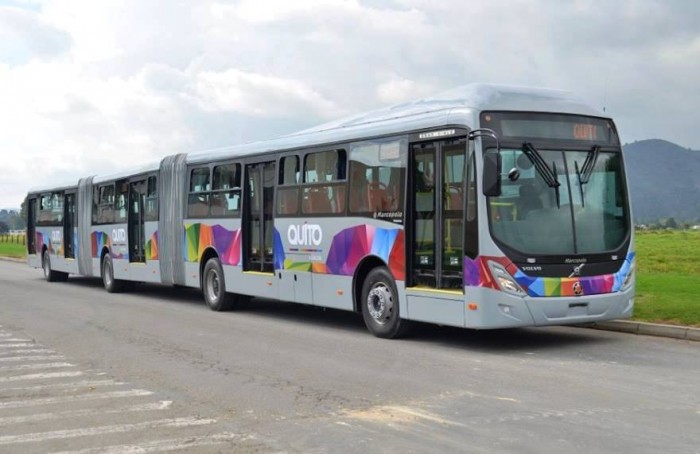 Lehet egy tengellyel több?