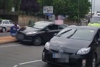 Autós oktató gázolt el egy férfit